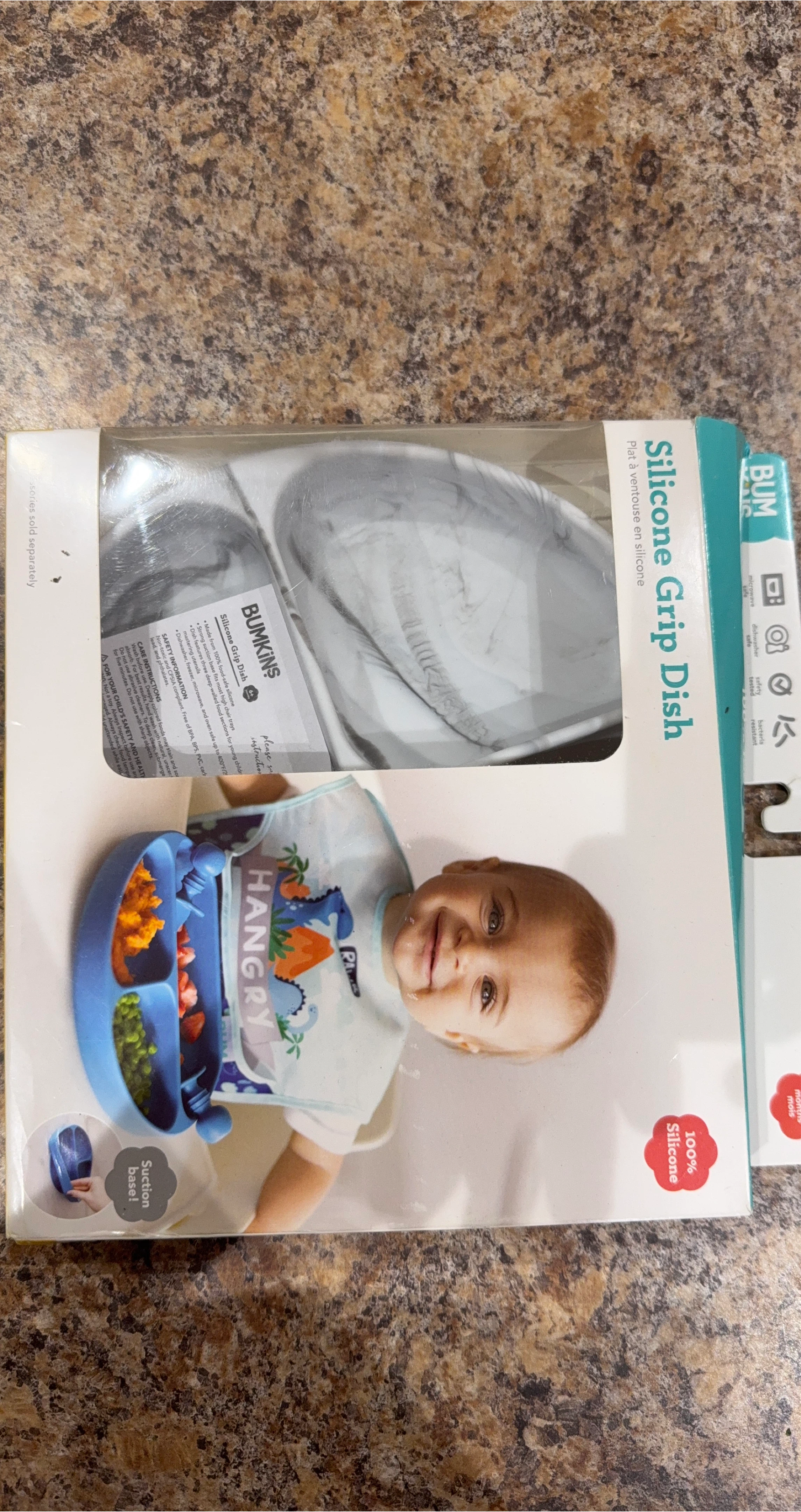 Brand new Bumkins Silicone Grip Dish