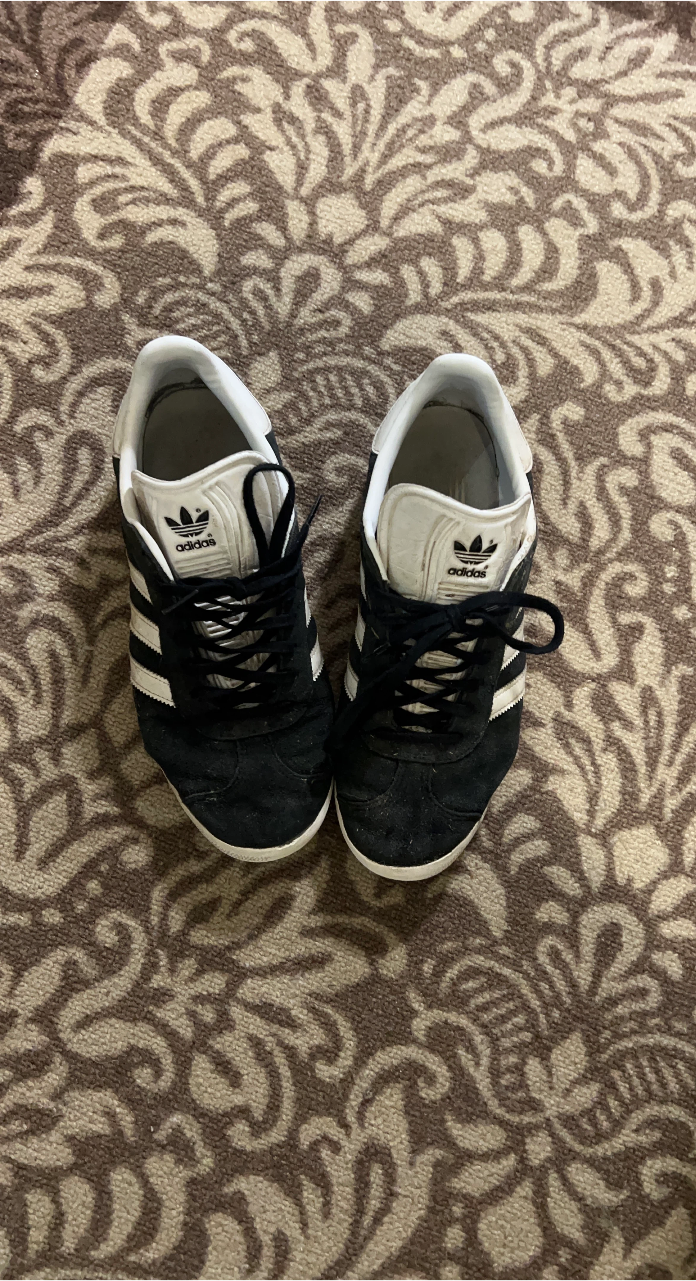 Adidas Gazelle Sneakers