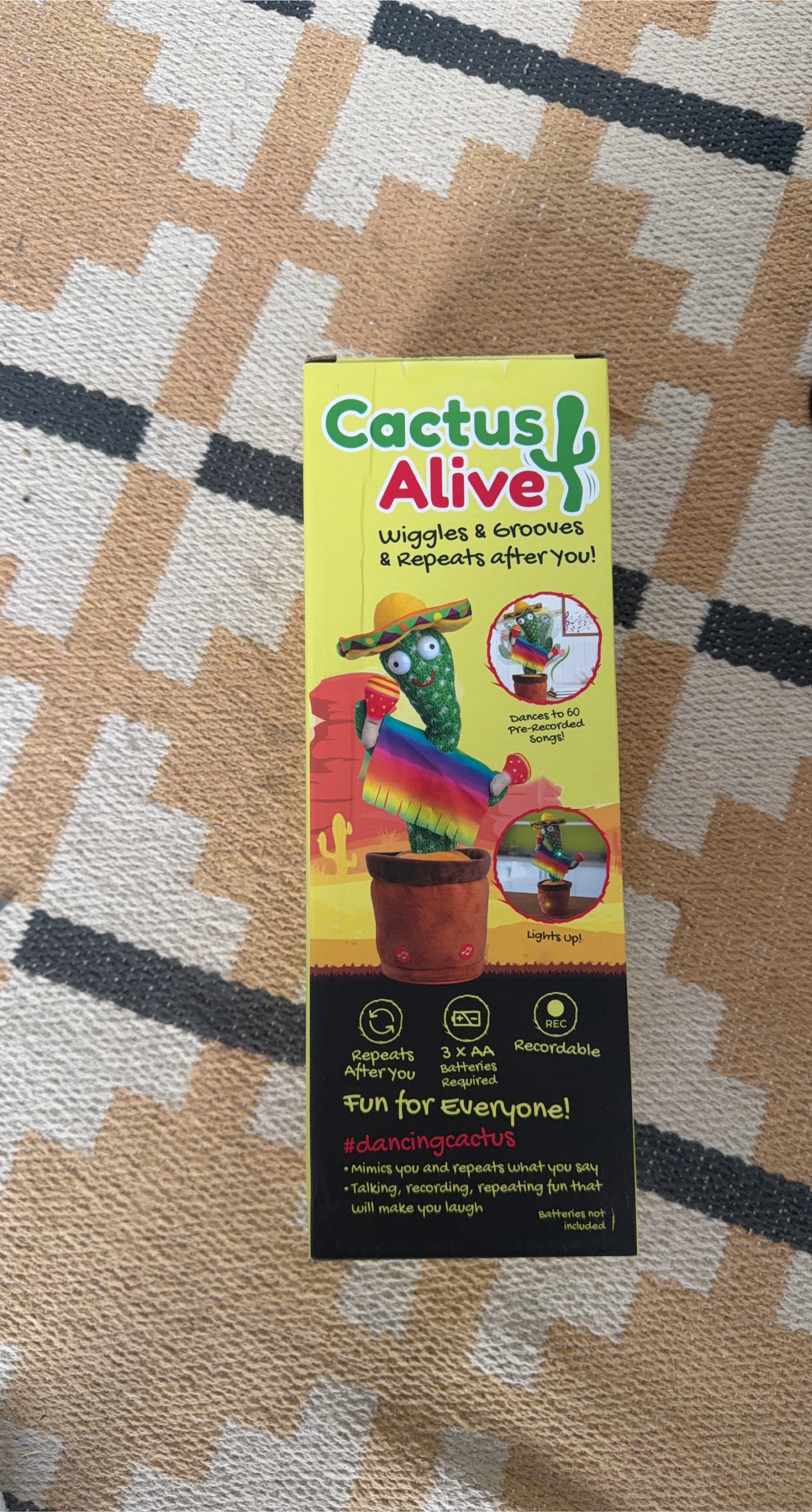 Cactus Alive Dancing Toy - Repeats & Records