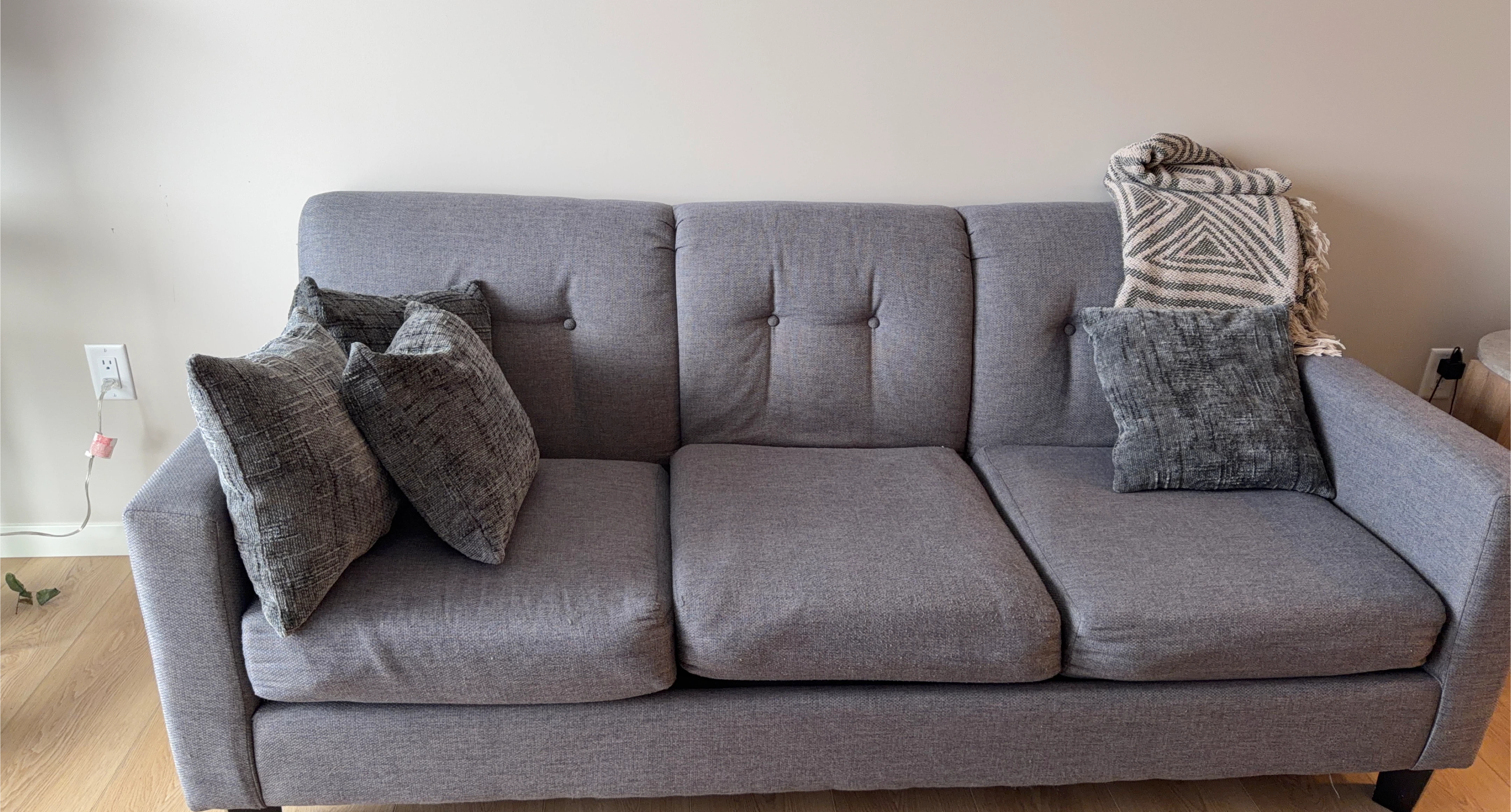 Grey Fabric Sofa 3 Seater with 4 throw pillows