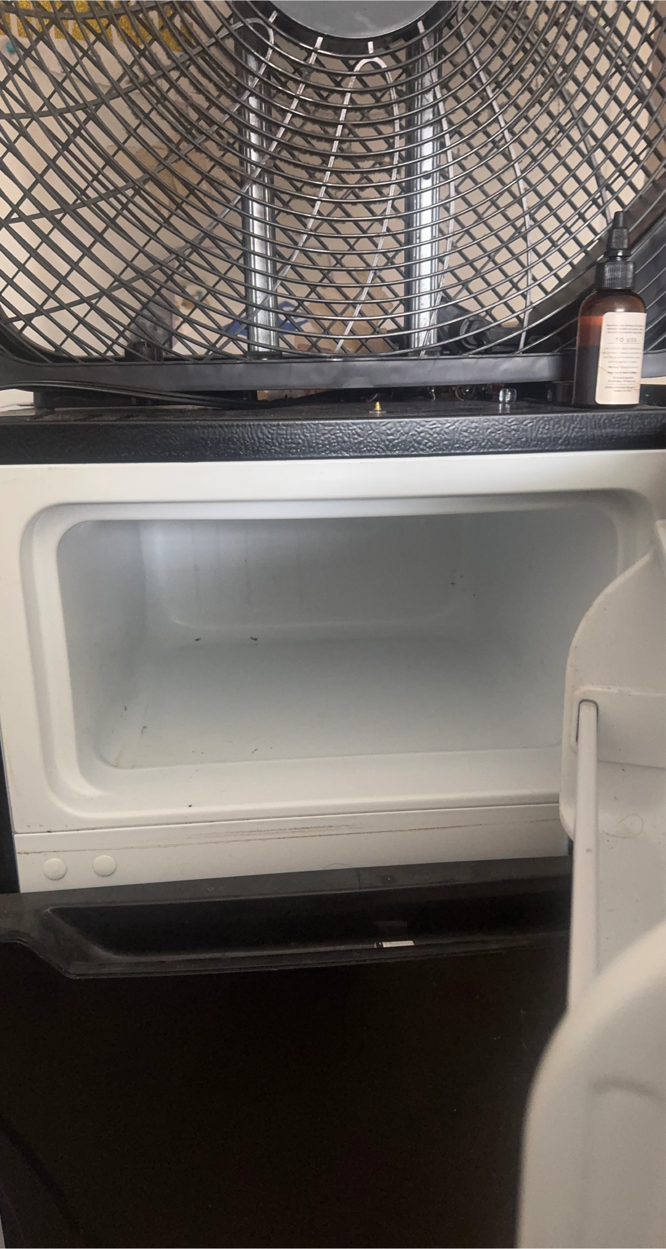 Hisense Mini Fridge