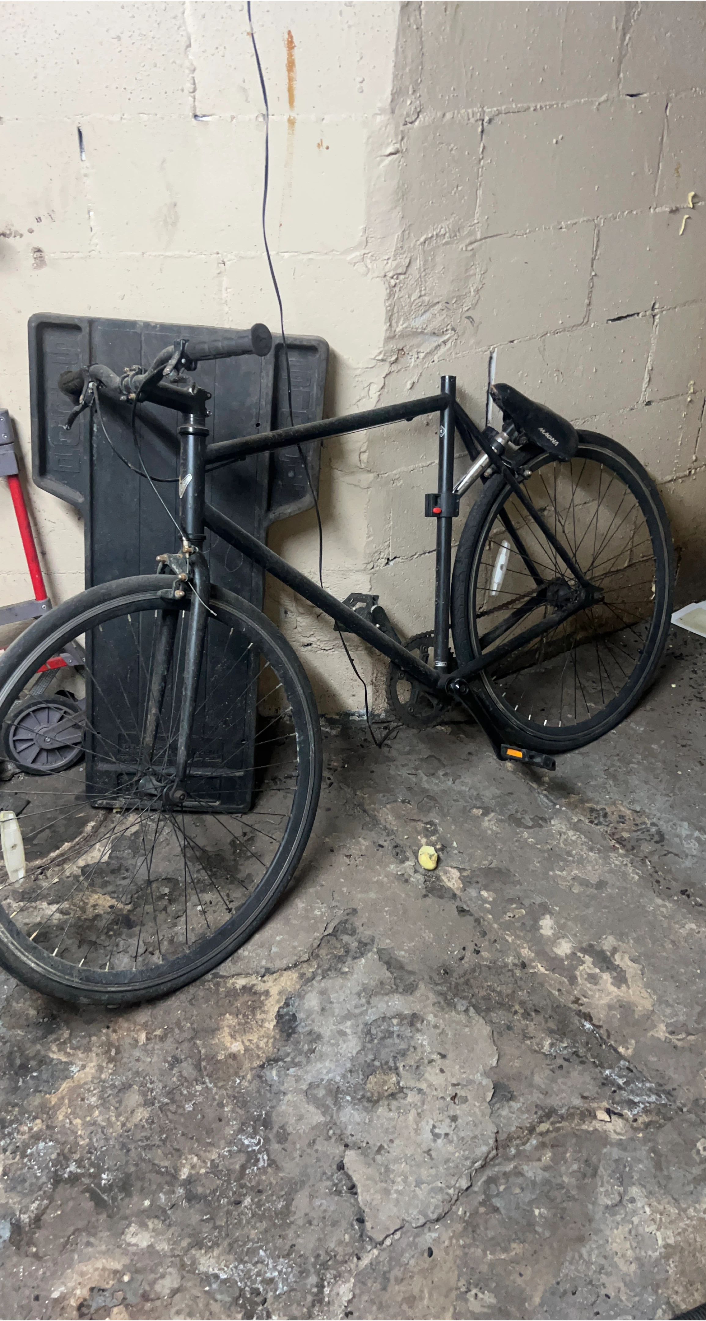 Black Road Bicycle