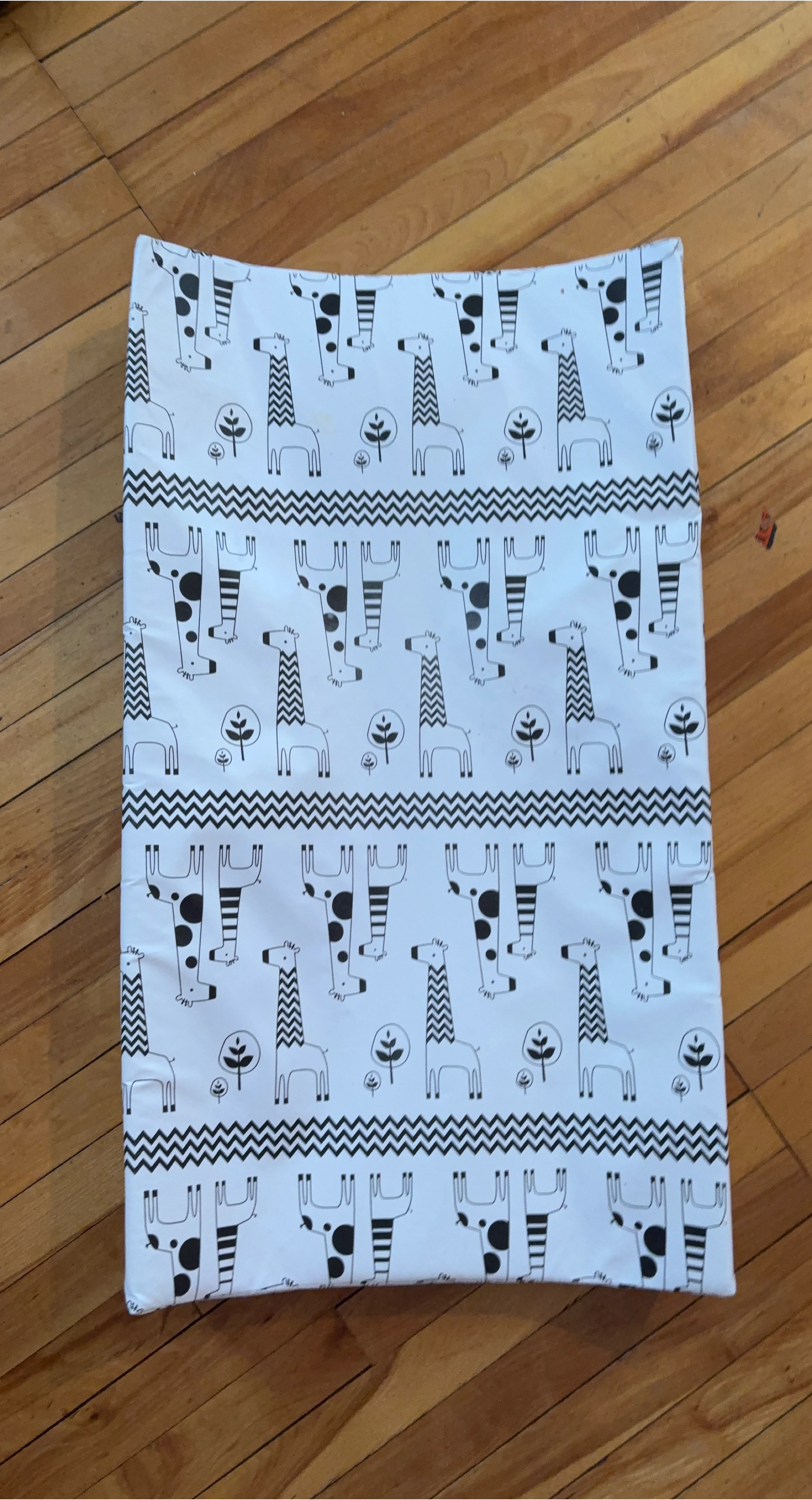 White and Black Giraffe Baby Changing Pad