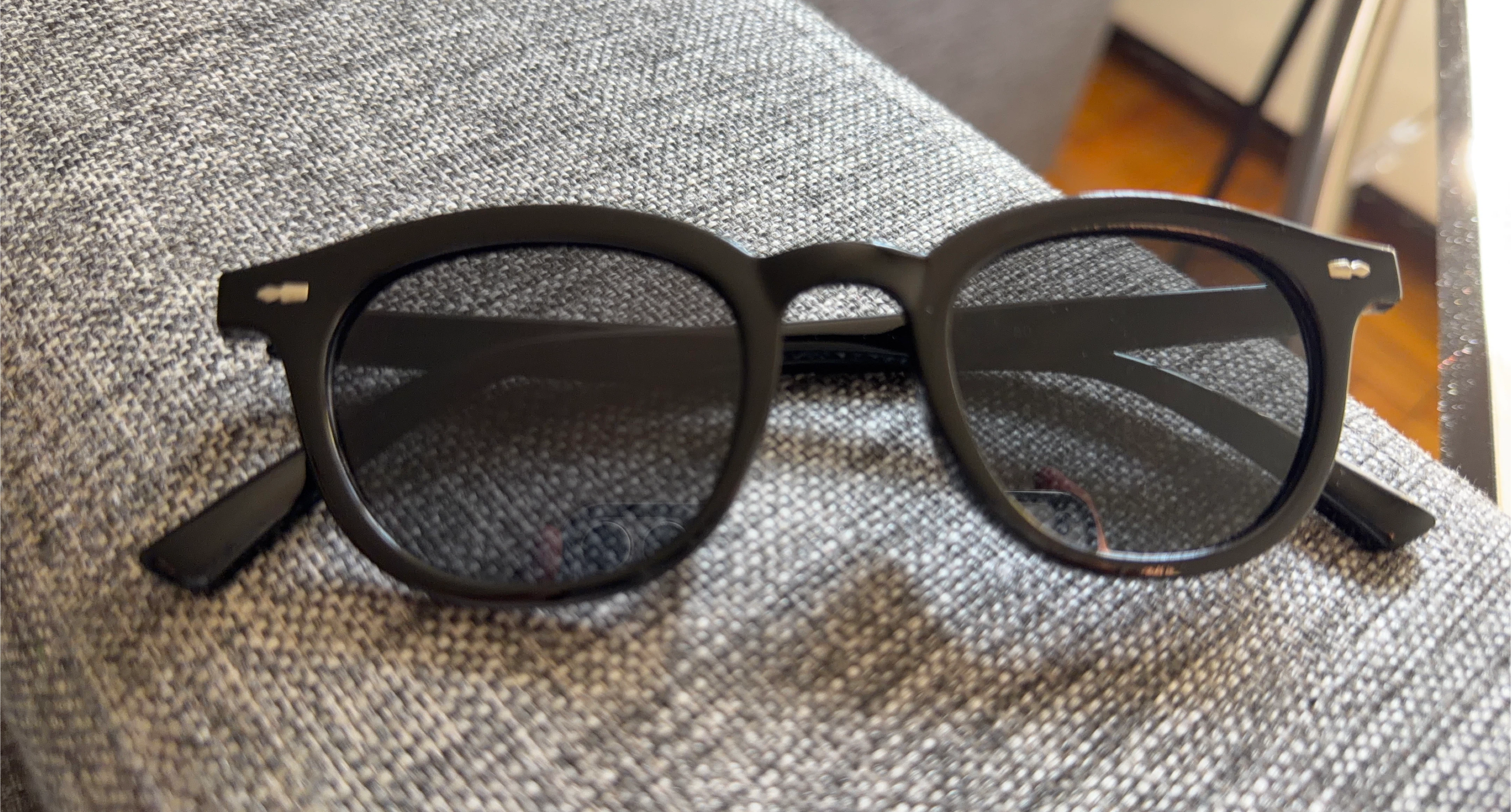 Black Round Sunglasses