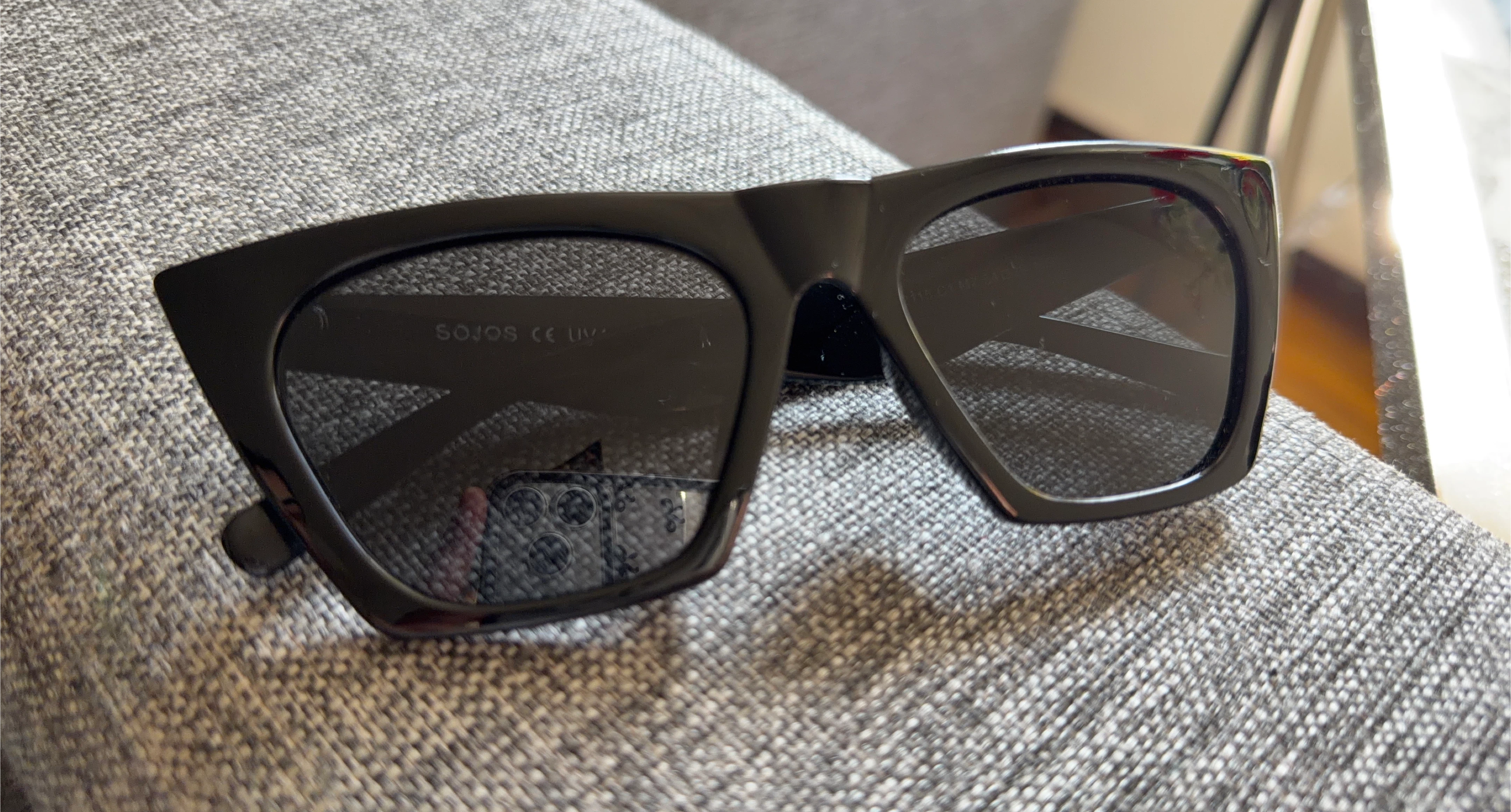 SOJOS Black Cat-Eye Sunglasses