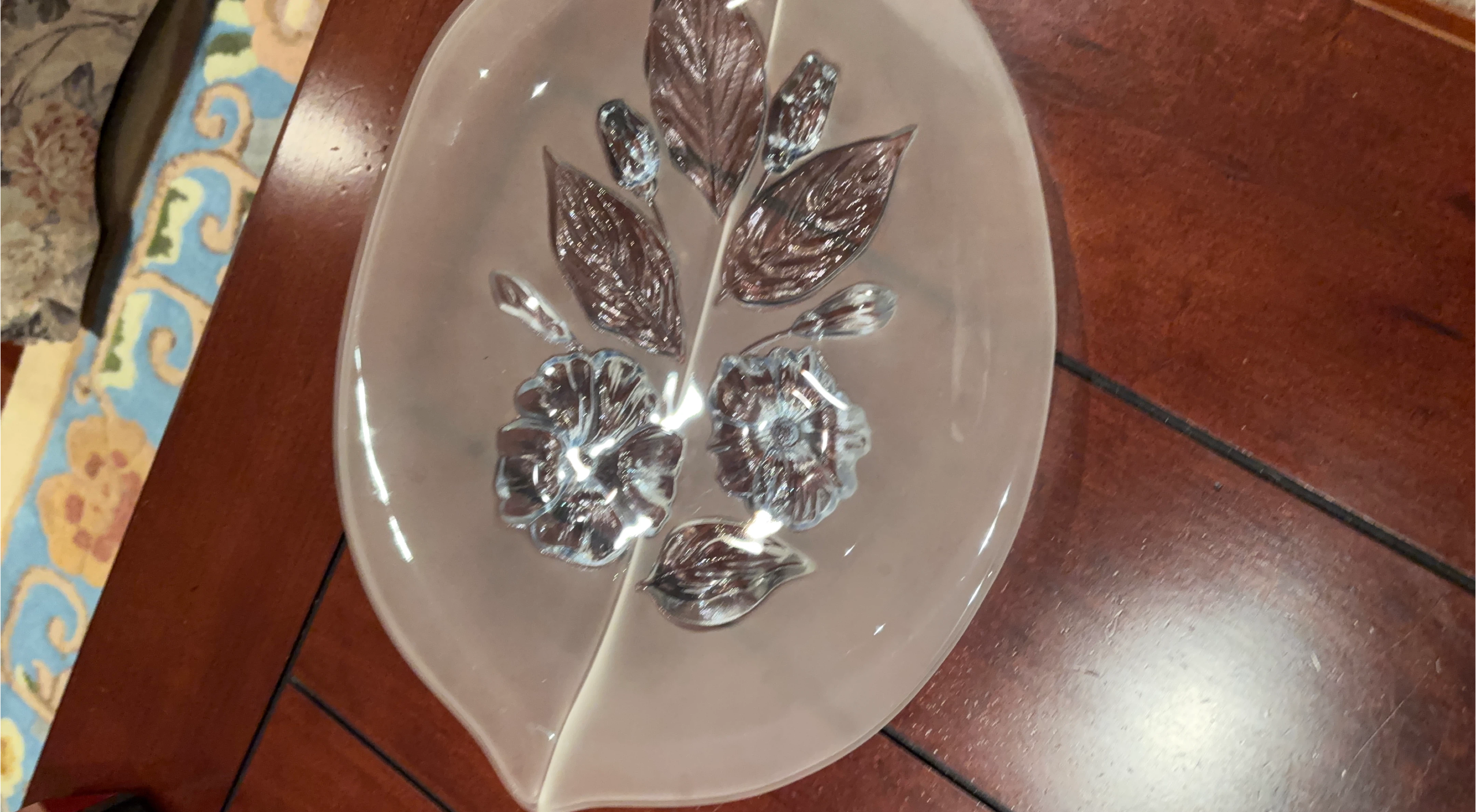 Frosted Glass Leaf Dish with Embossed Flowers