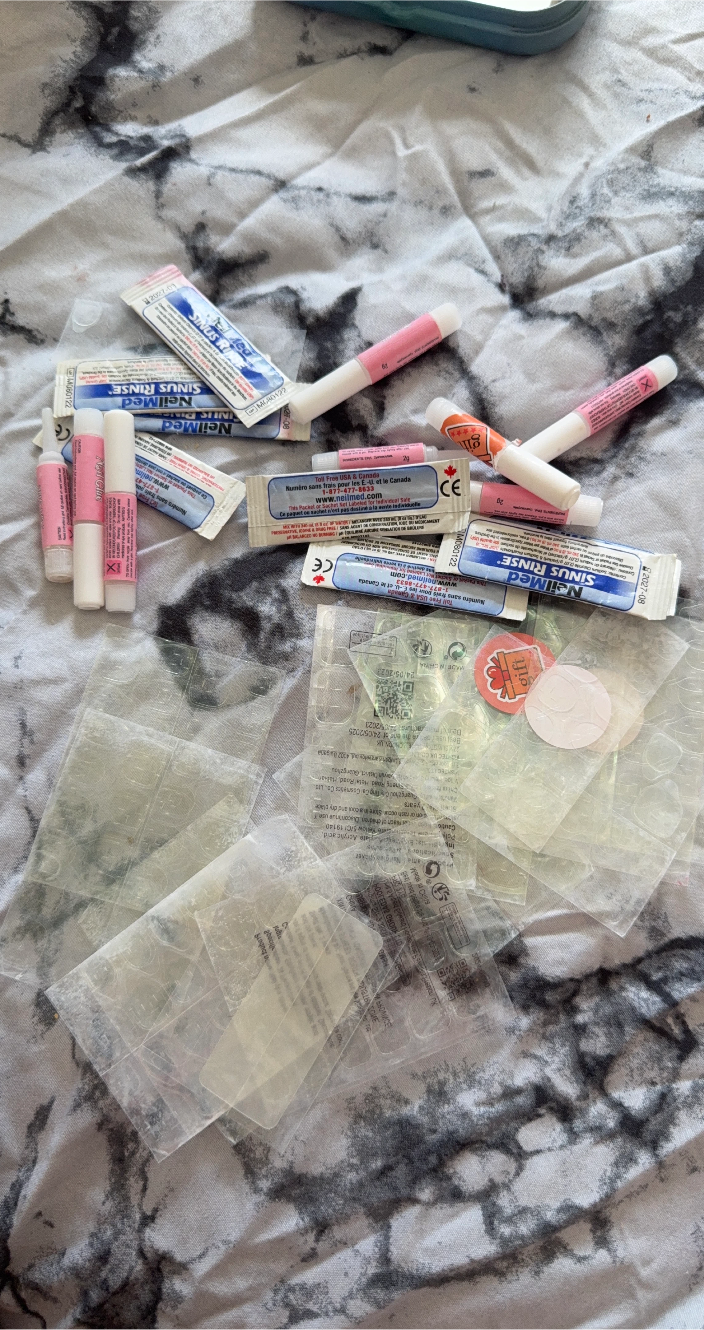 NeilMed Sinus Rinse Packets & Nail Glue
