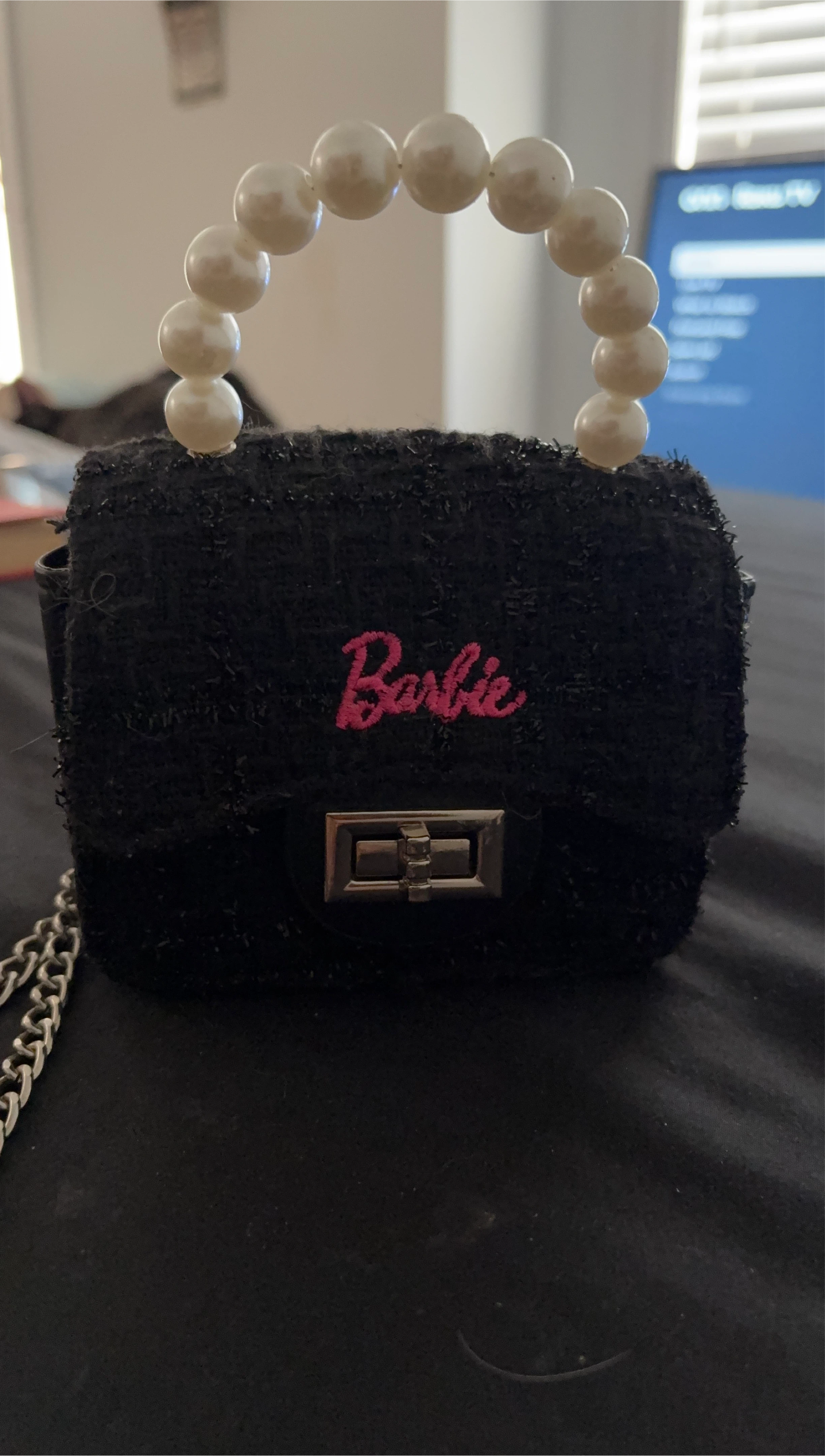 Barbie Mini Purse with Pearl Handle - photo 3