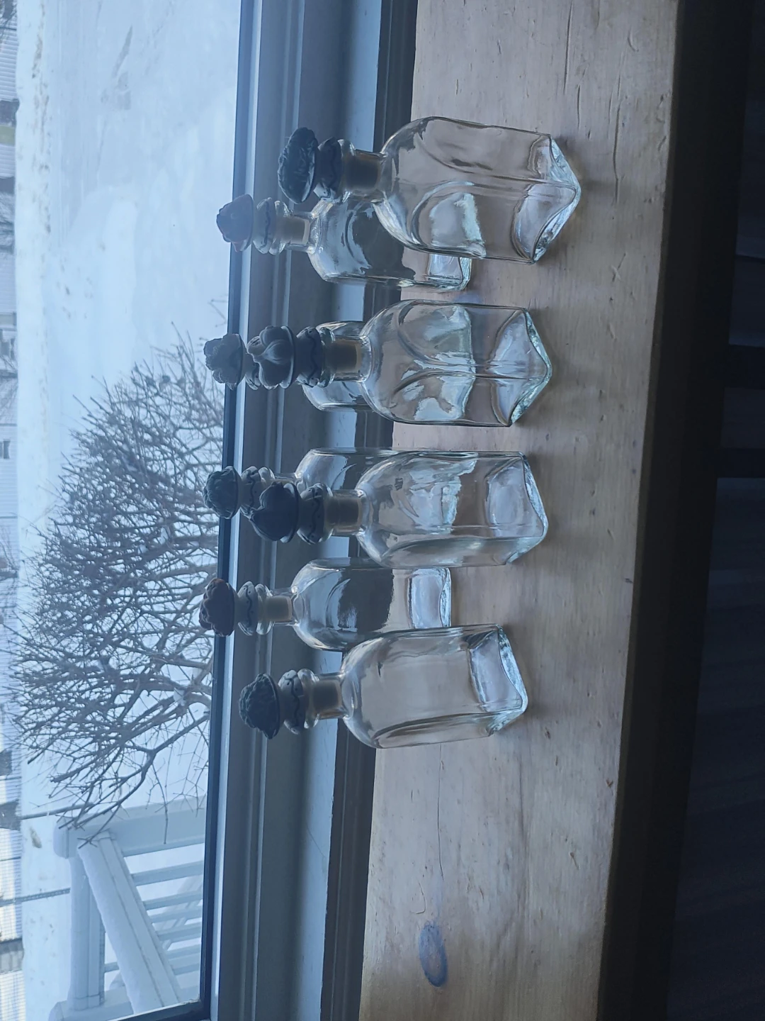 Set of 8 Glass spice Bottles with  Stoppers