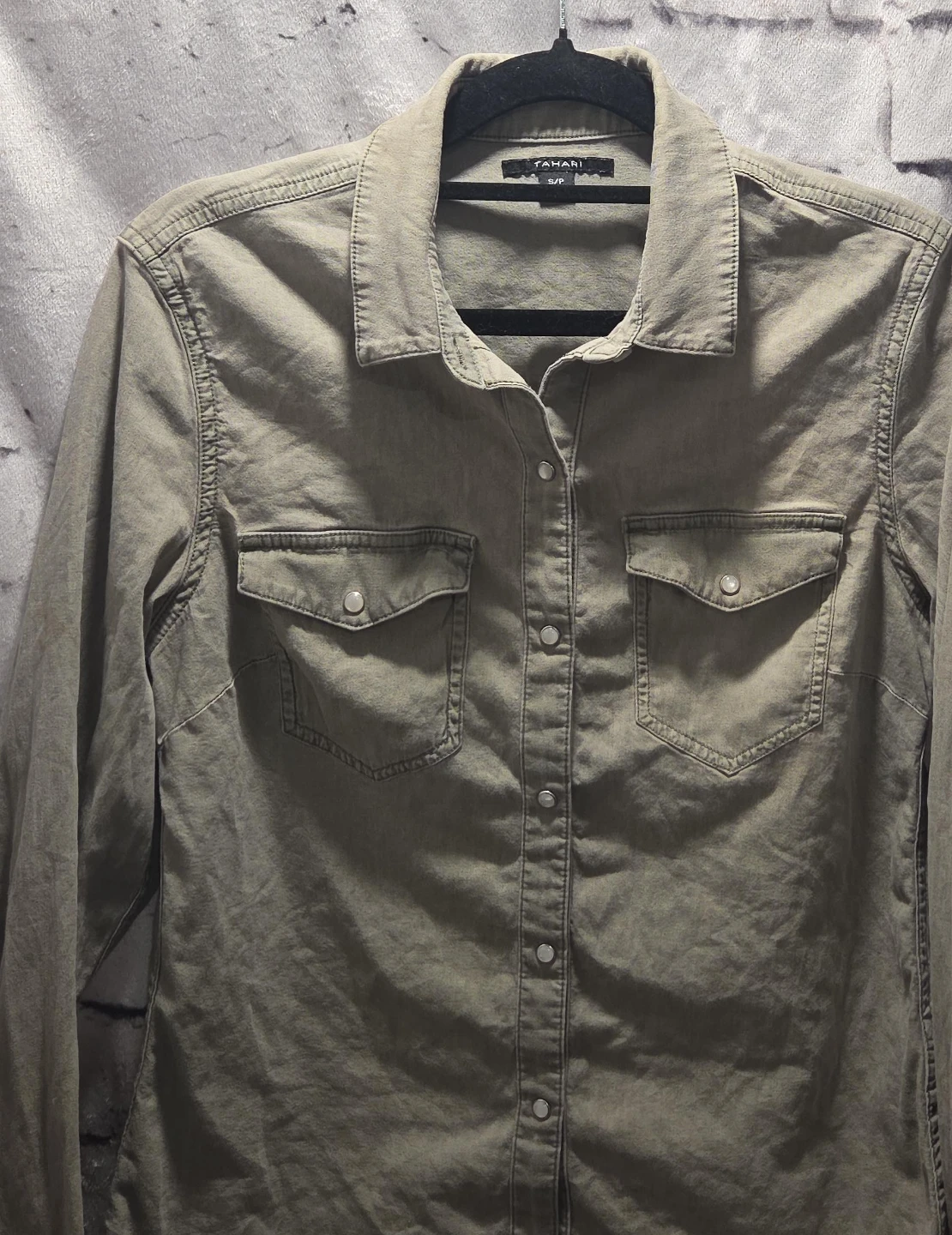Tahari S/P Button-Up Shirt