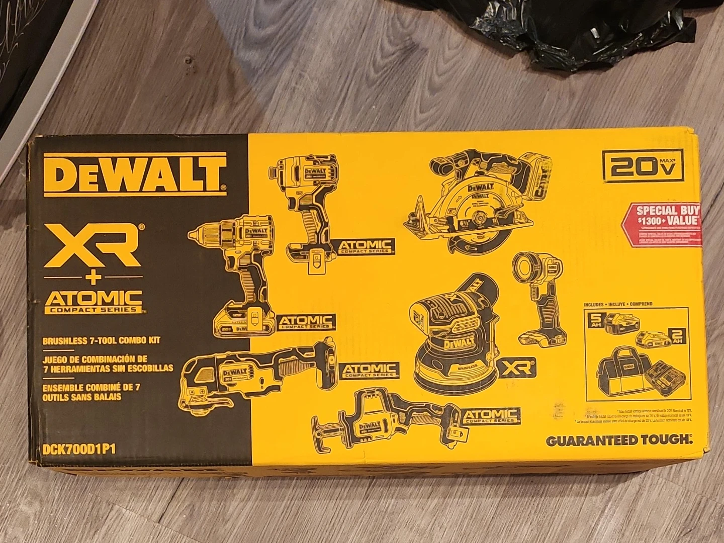 DeWalt XR ATOMIC Brushless 7-Tool Combo Kit