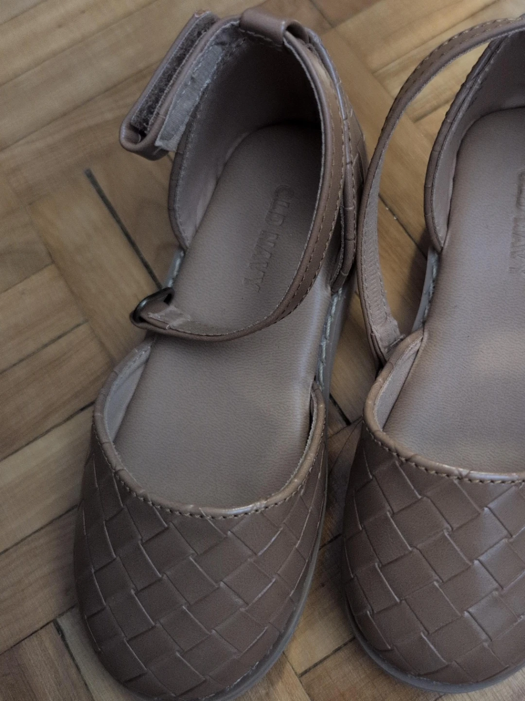 Old Navy Brown Woven Ballet Flats Toddler Size 7 🏆