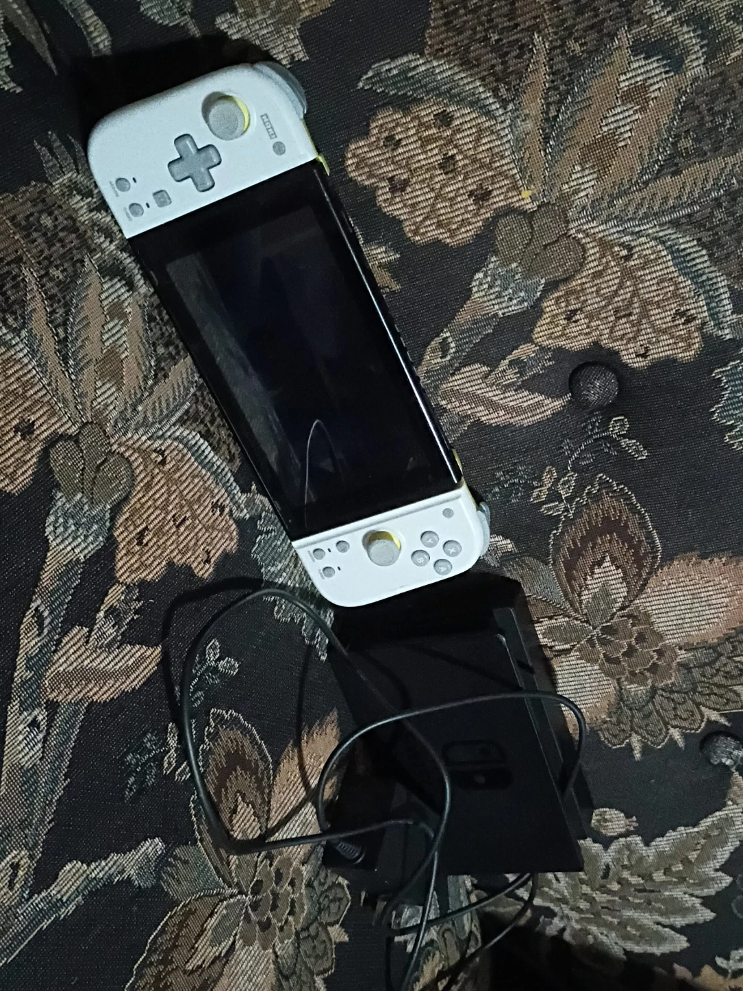 Nintendo Switch OLED Model with Hori Split Pad Pro