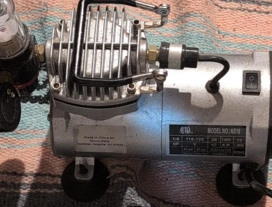 Micro-Mark AS18 Airbrush Compressor