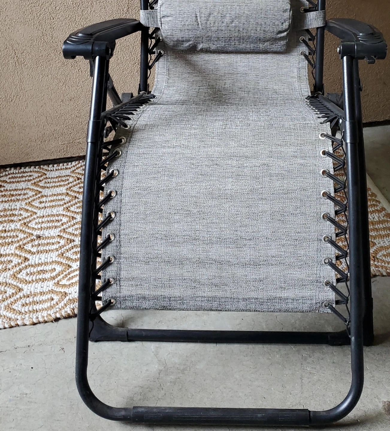 Grey Zero Gravity Chair