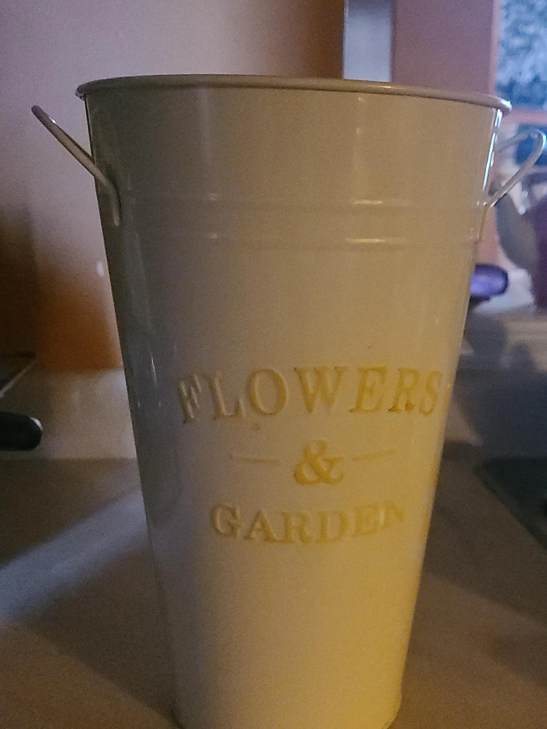 Flowers & Garden Metal Pail