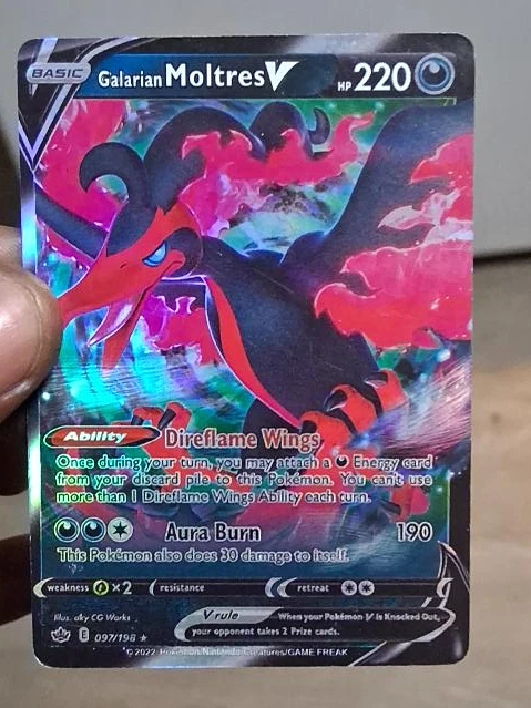 Pokemon Card - Galarian Moltres V