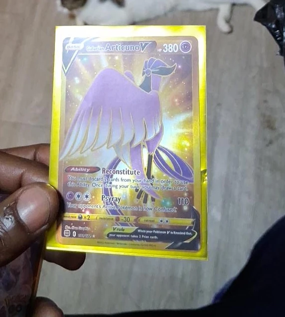 Galarian Articuno V Pokemon Card