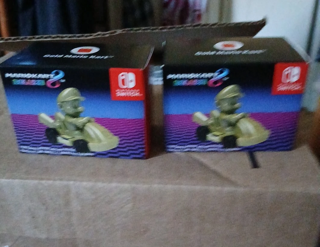 Mario Kart 8 Deluxe Nintendo Switch Happy Meal Toys (Set of 2)