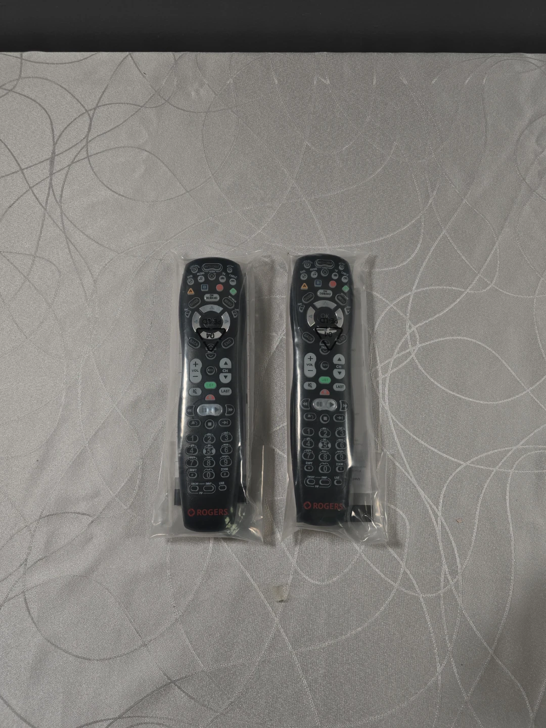 Brand New 2 x Rogers URC2125 Remote Controls