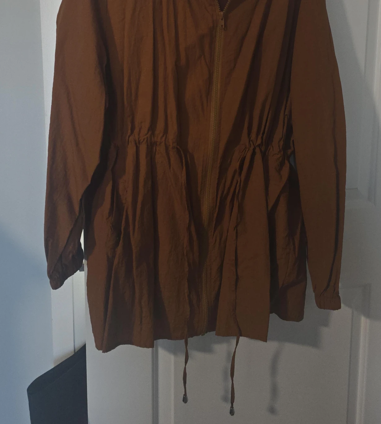 Brown Lightweight Zip-Up Jacket with Drawstring Waist