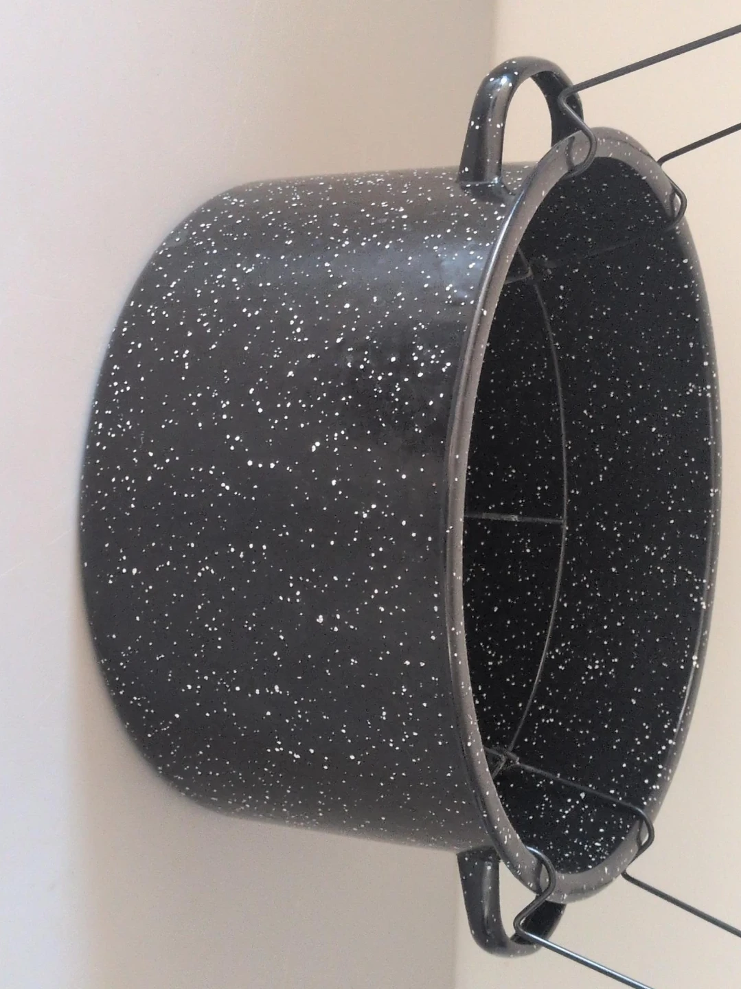 Granite Ware Roaster Pot with Rack