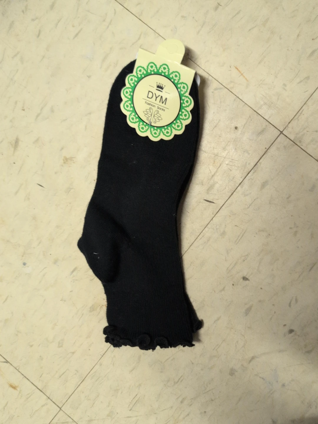 DYM Black Ruffled Fashion Socks