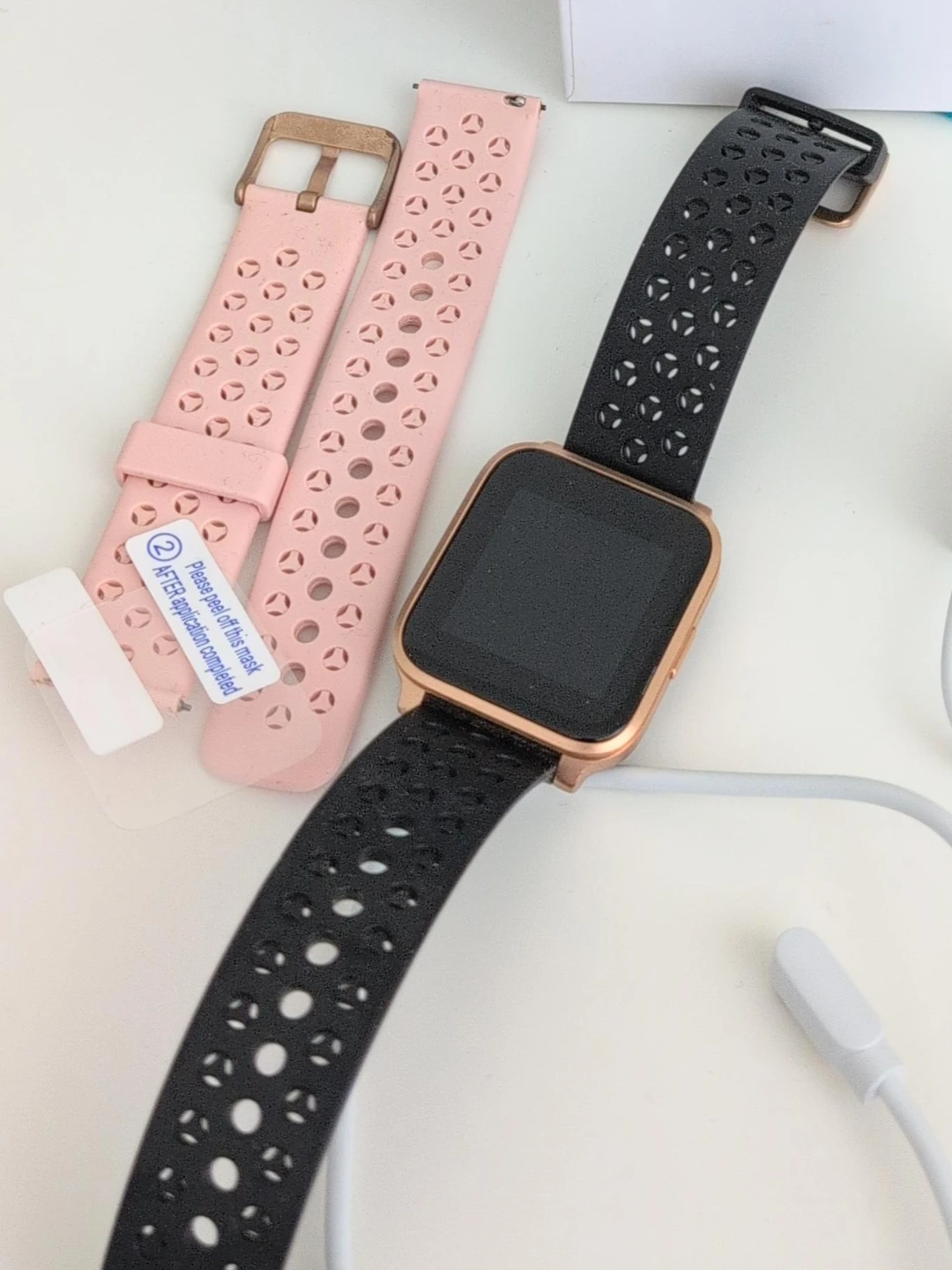 ZKREATION Smart Wristband Fitness Tracker
