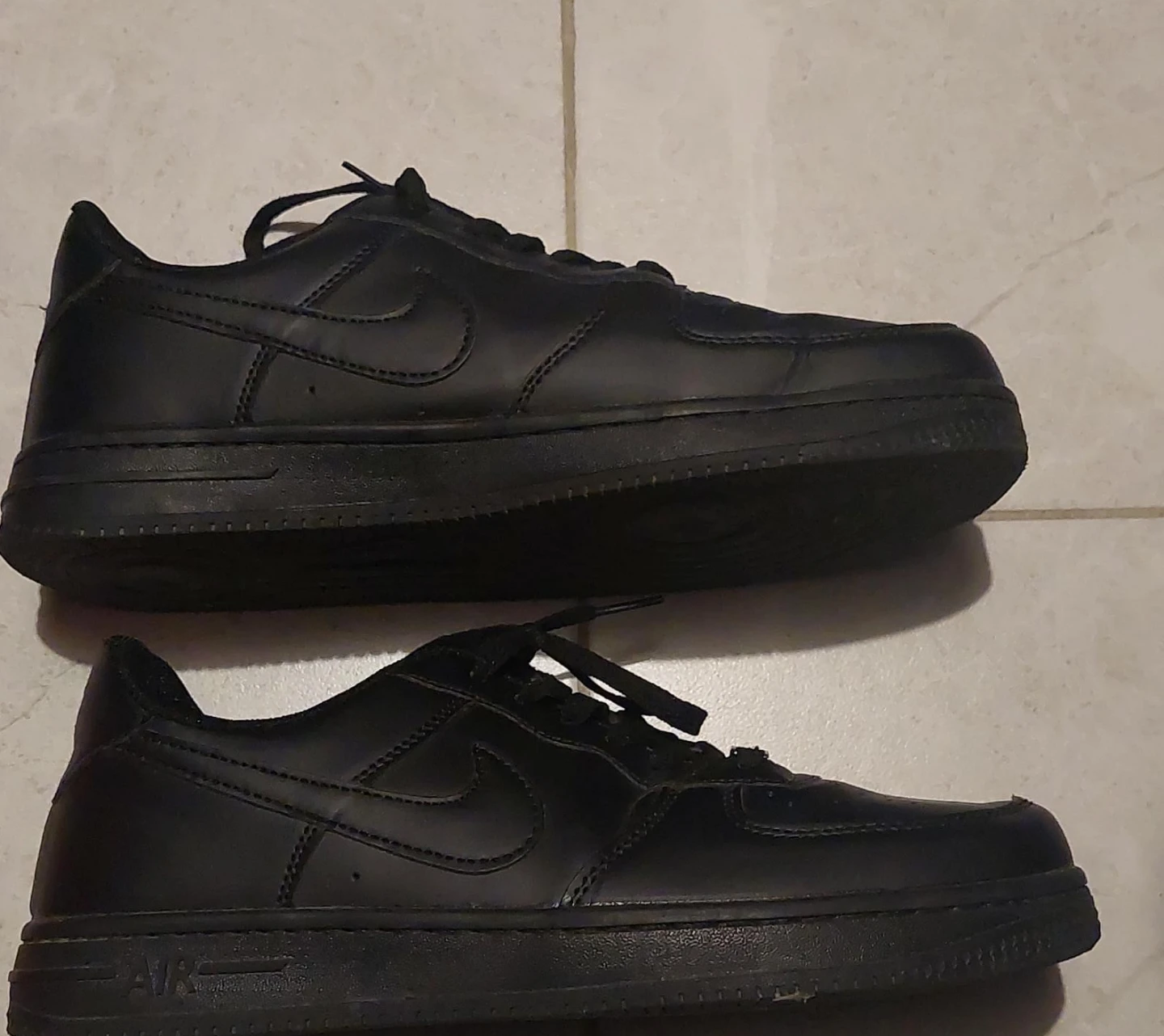 Nike Air Force 1 Black Sneakers