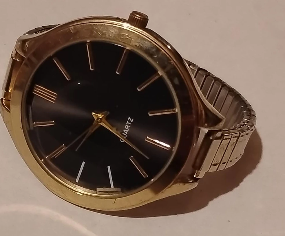 Gold-tone Quartz Watch with Black Face