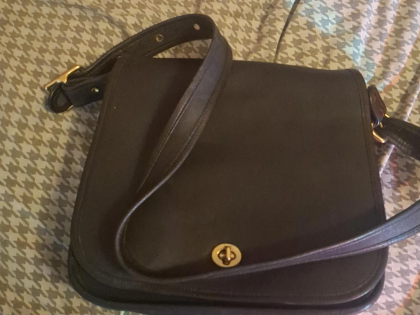Coach Leather Shoulder Bag - photo 3