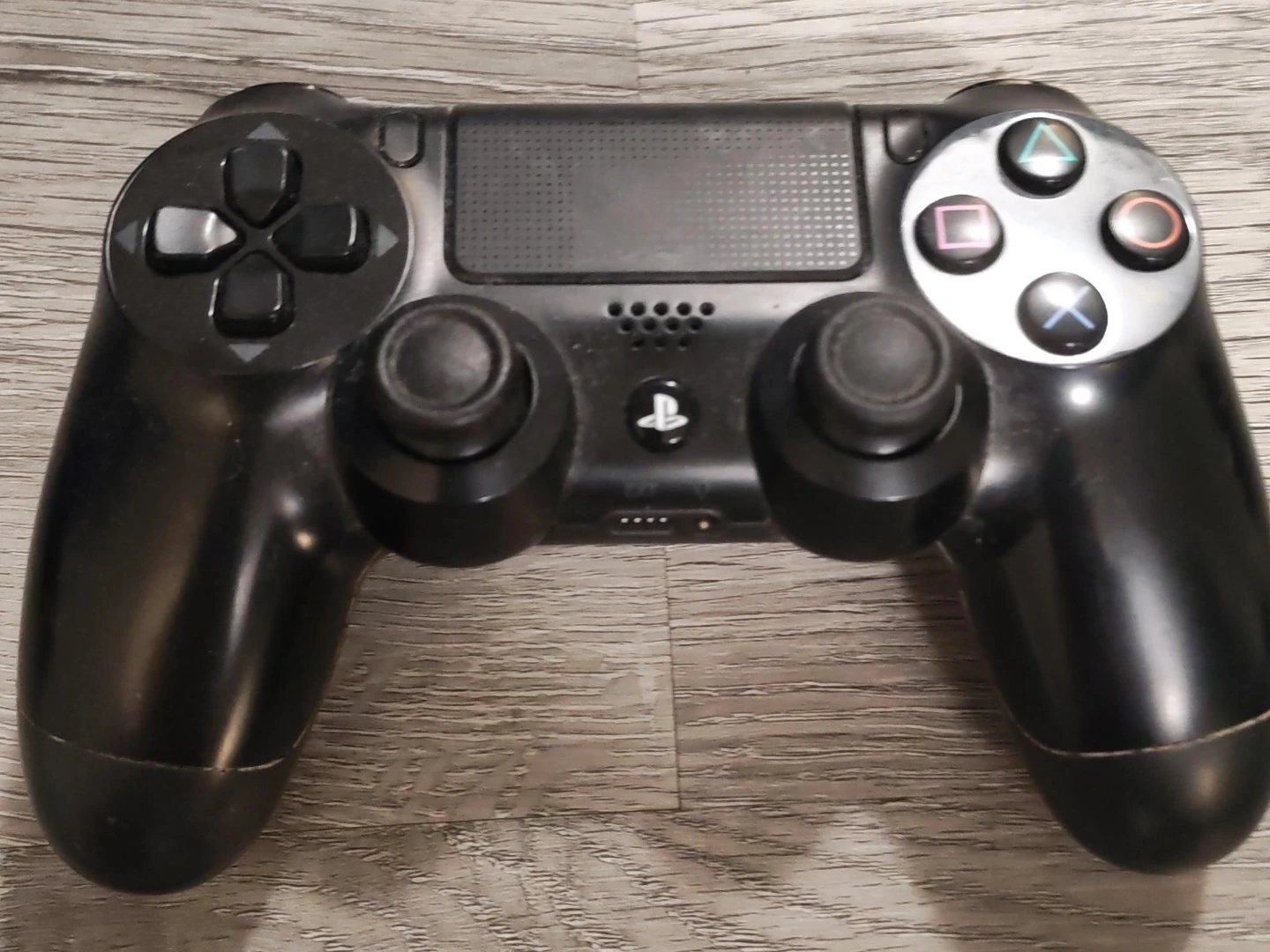 Black PlayStation 4 DualShock 4 Controller
