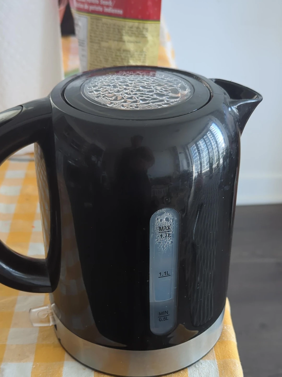 Black Electric Kettle