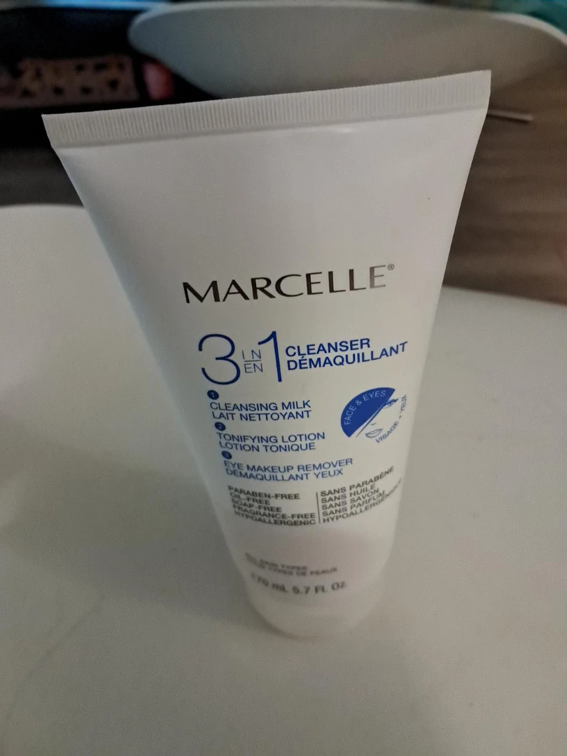 Marcelle 3-in-1 Cleanser