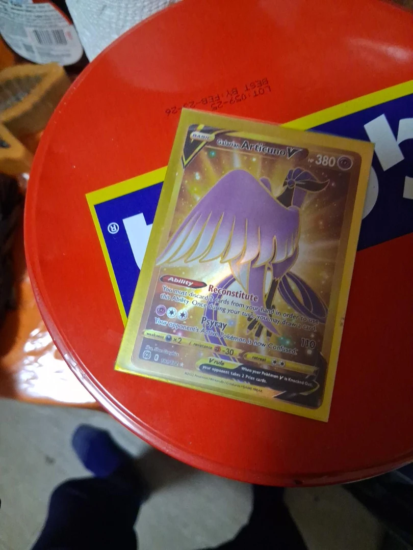 Galarian Articuno V Pokémon Card