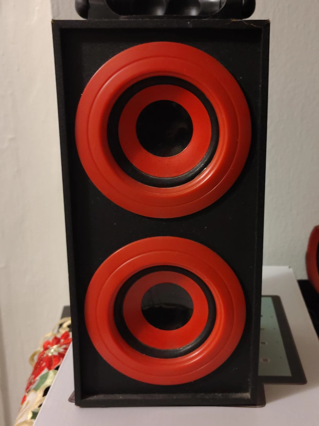 Black and Red Dual Speaker