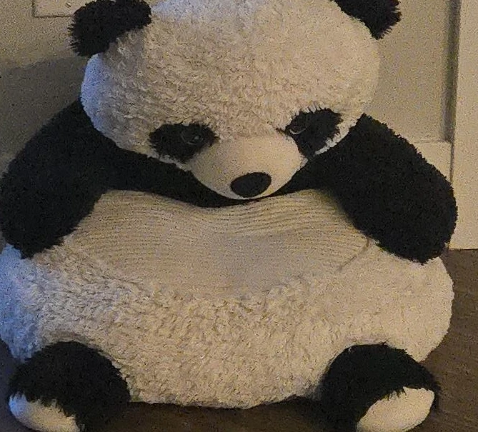 Panda chair