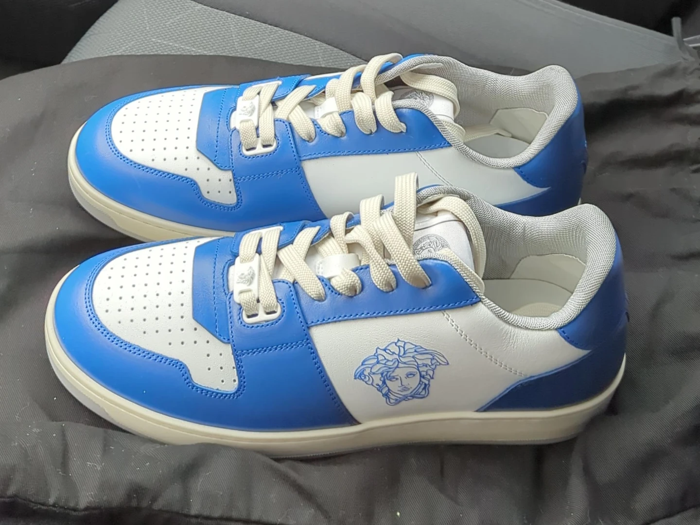 Versace Medusa Spirit Sneakers - Blue/White