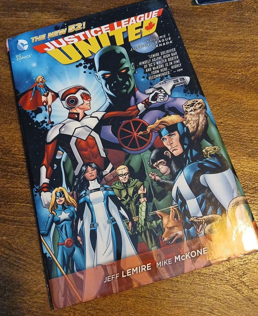 Justice League United Vol. 1 TPB