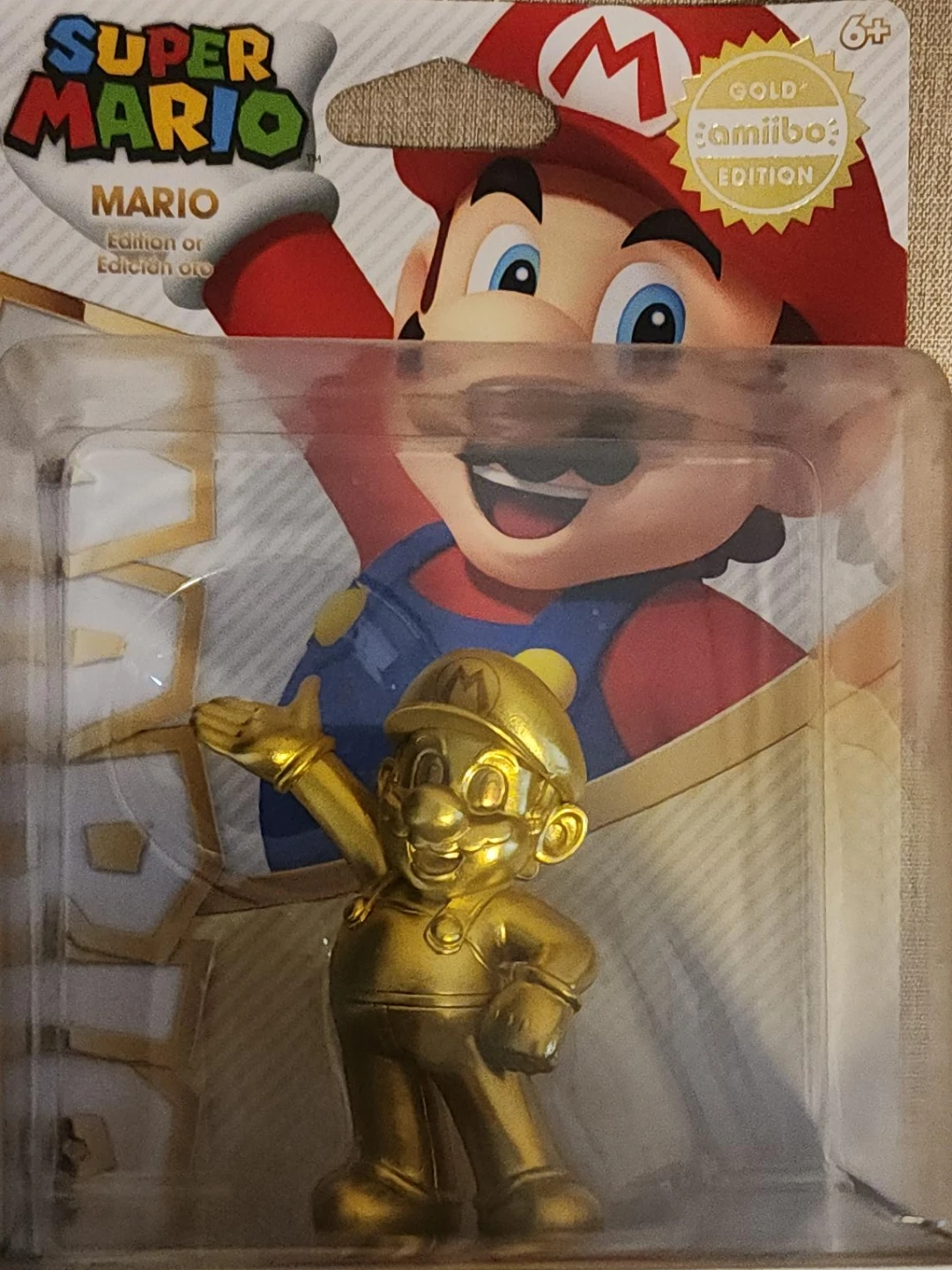 Nintendo Super Mario Gold Amiibo Edition Figure