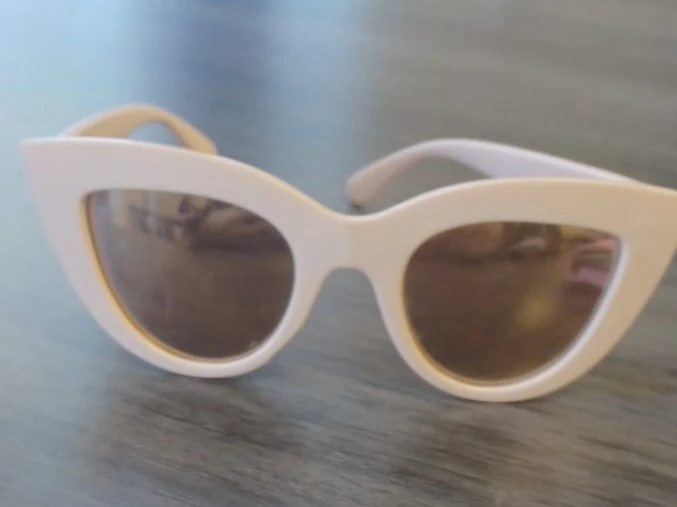 Cat Eye Sunglasses - Pink