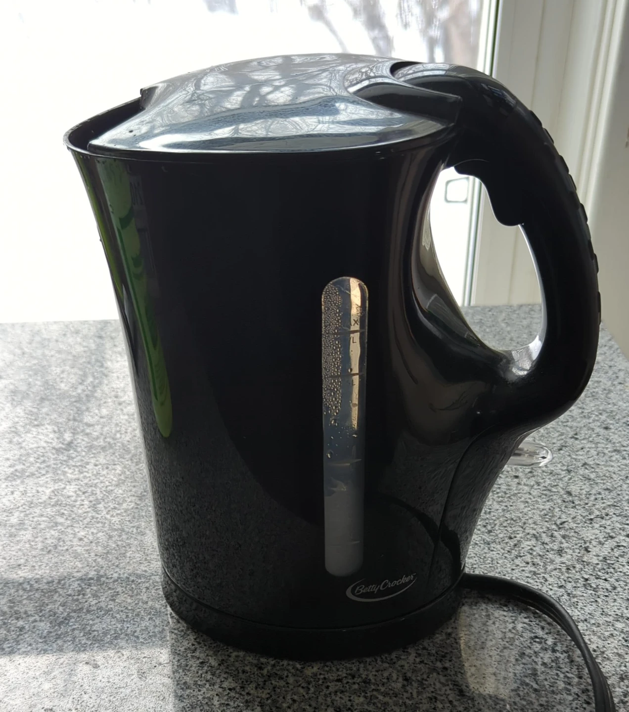 Betty Crocker Black Electric Kettle