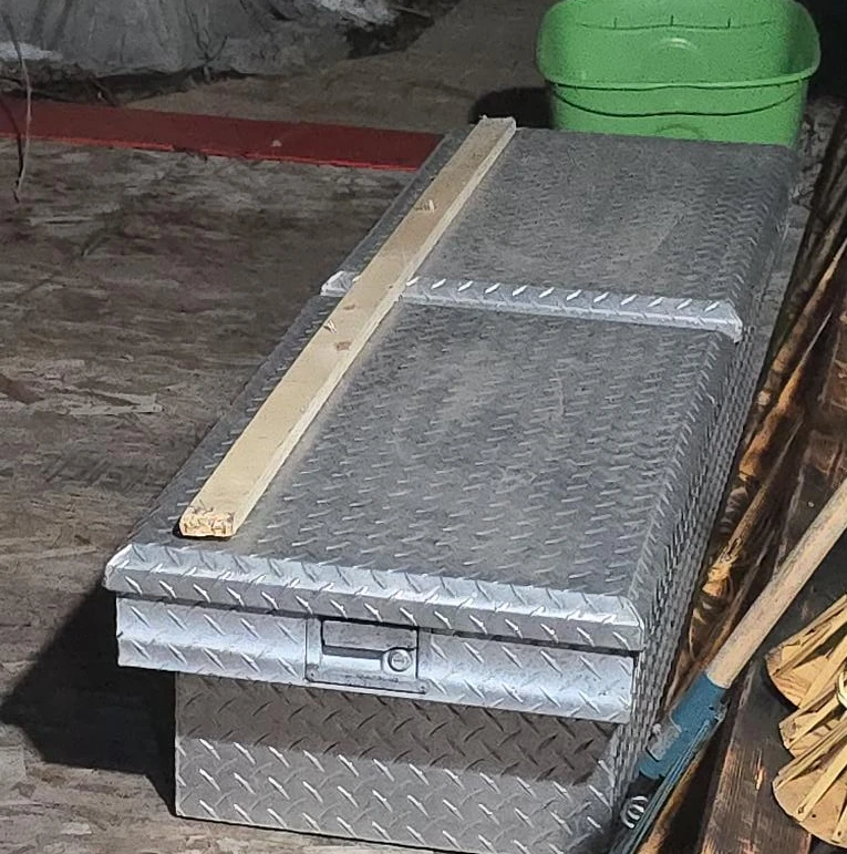 Aluminum Diamond Plate Truck Box
