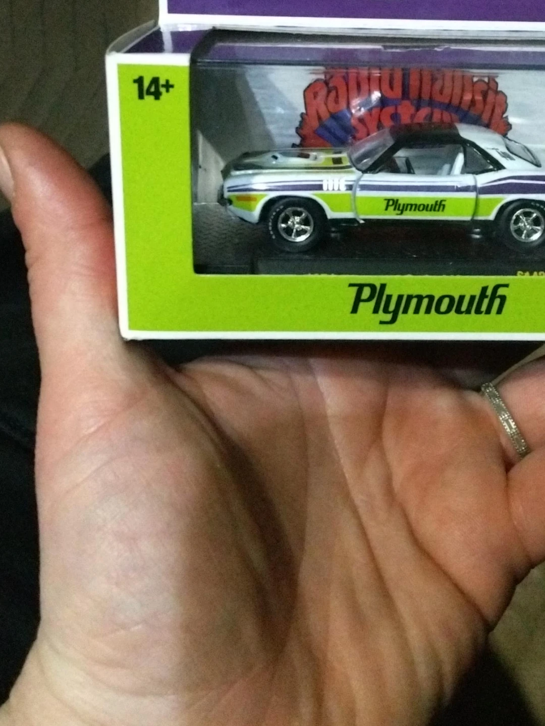 Johnny Lightning Plymouth Barracuda