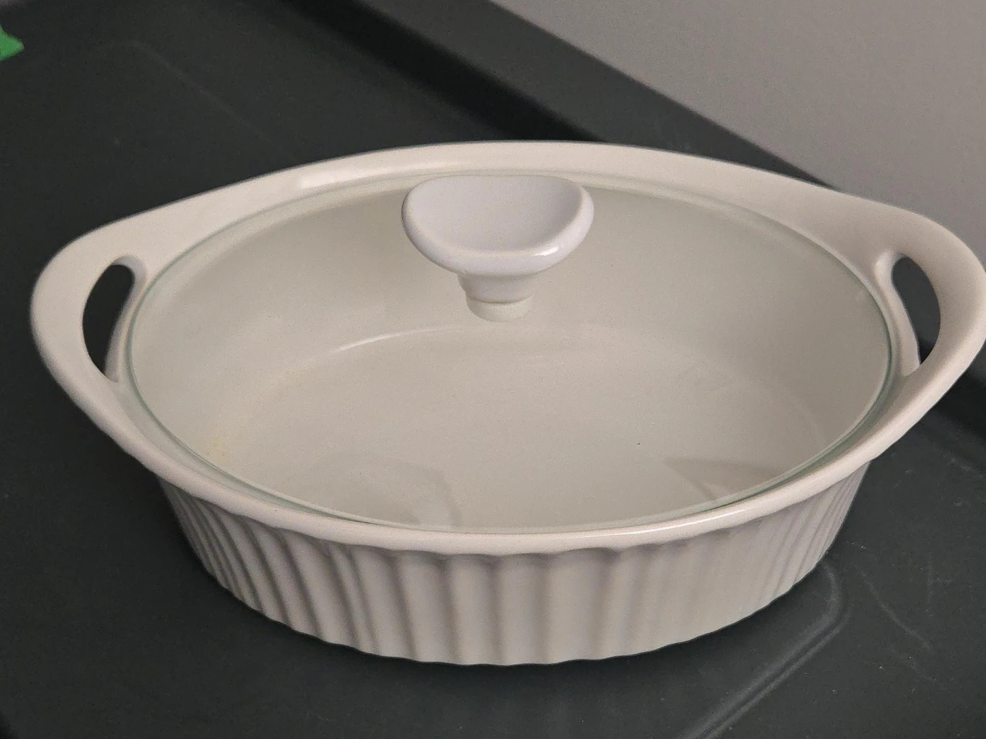 French White Stoneware Oval Casserole Dish with Glass Lid