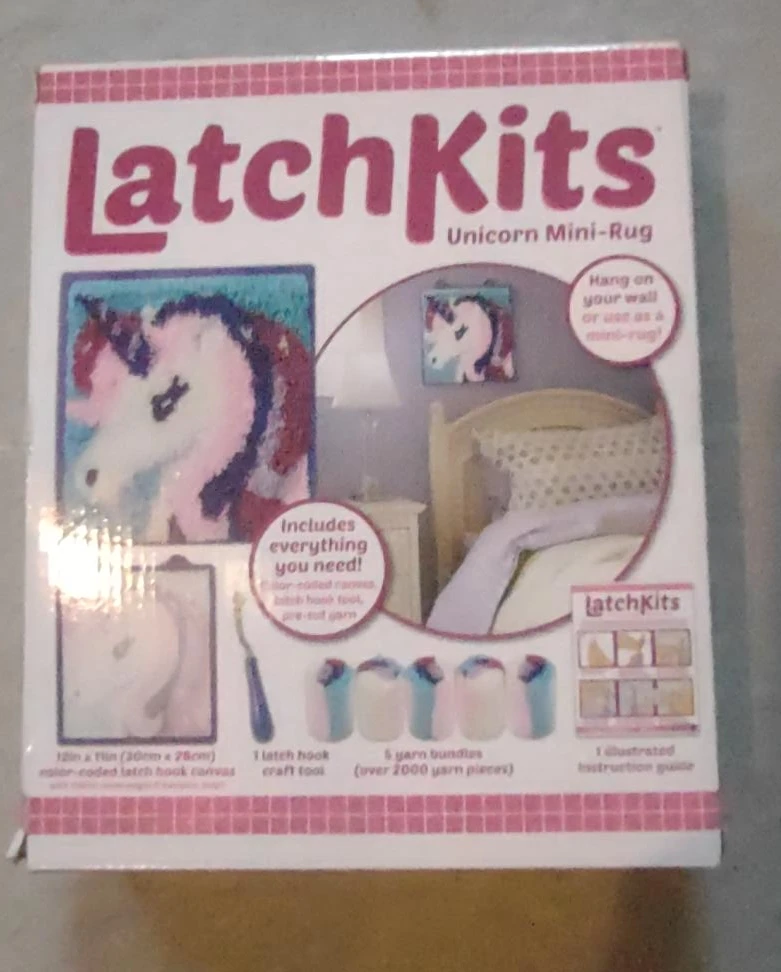 LatchKits Unicorn Mini-Rug Craft Kit
