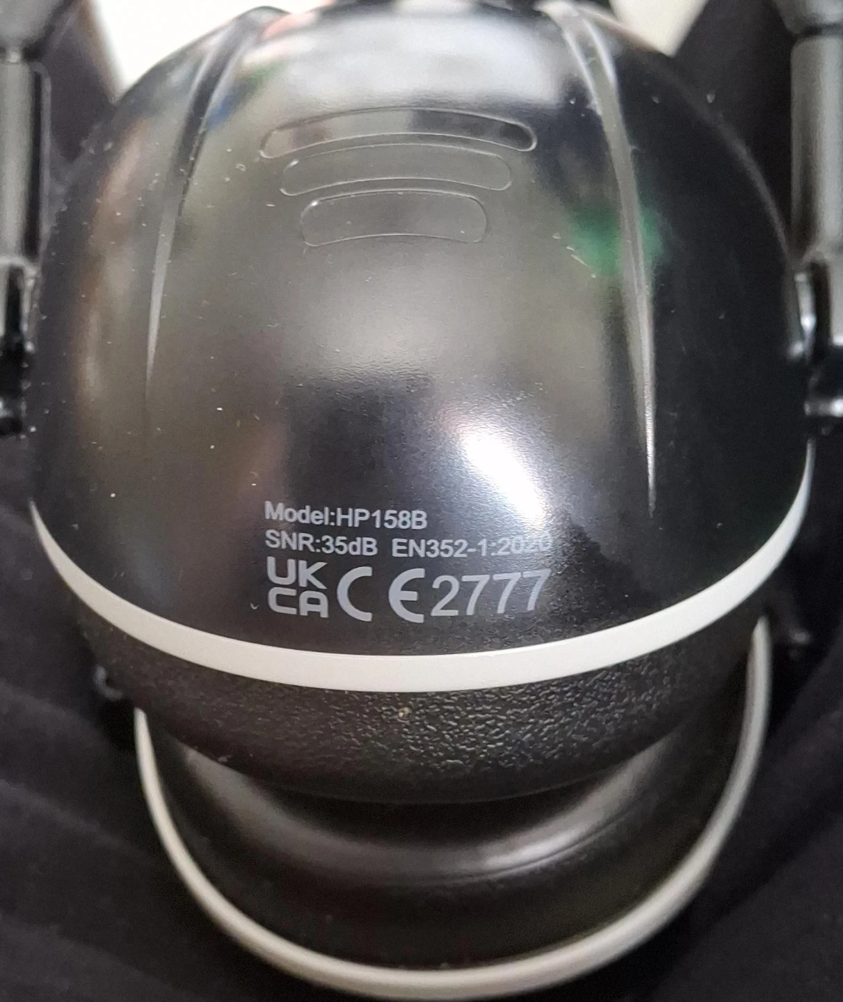Professiinal Noise Cancelling Ear Muffs - photo 2