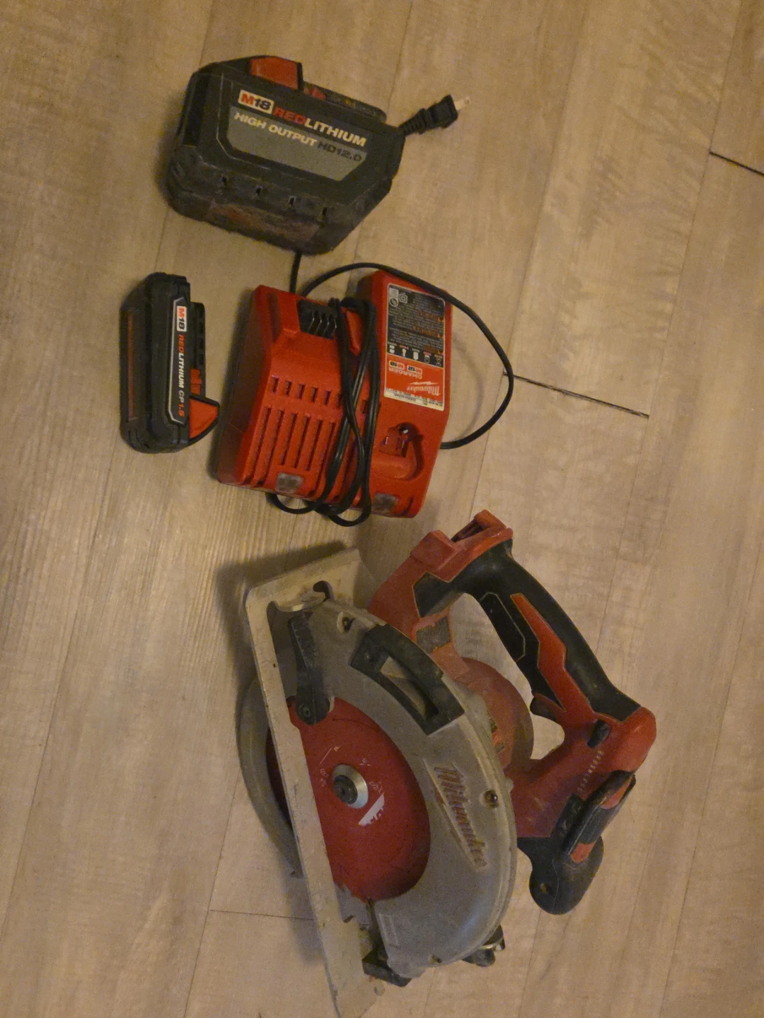 Milwaukee M18 Circular Saw Kit with Batteries and Charger