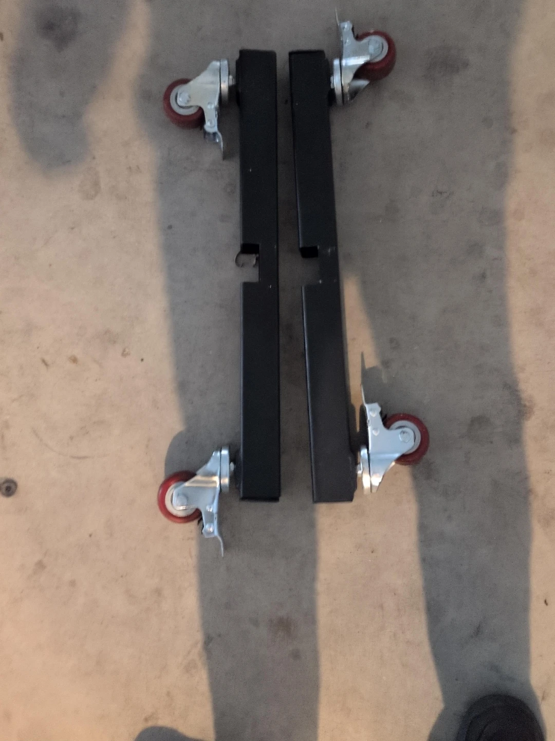 Rolling  X style  dolley