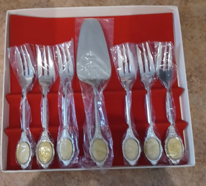 Dessert Forks and Cake Server Set
